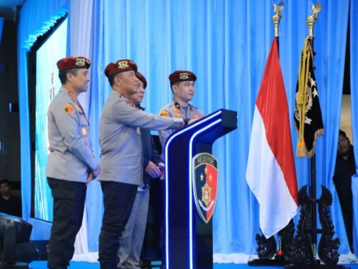 Wakapolri Luncurkan Aplikasi Pelayanan Pengaduan Reserse Bareskrim